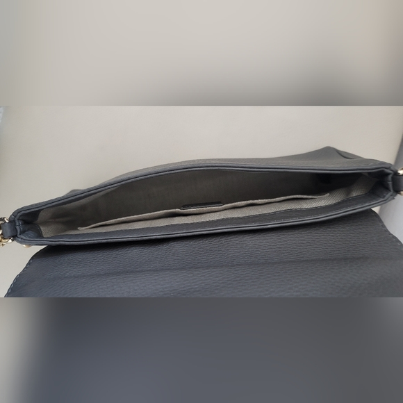 GUCCI GRAY PYTHON GREENWICH CLUTCH WITH SHOULDER STRAP - Picture 5 of 15